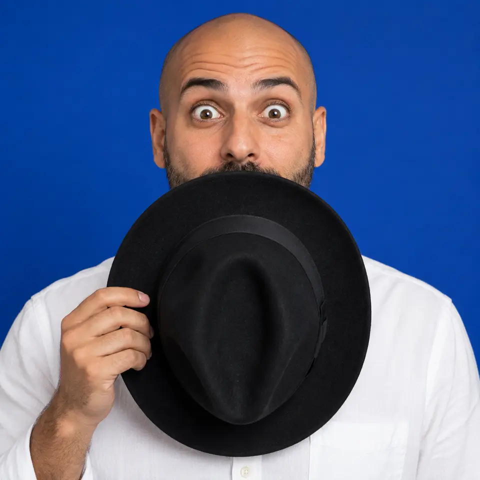 Expression idiomatique française - Manger son chapeau
